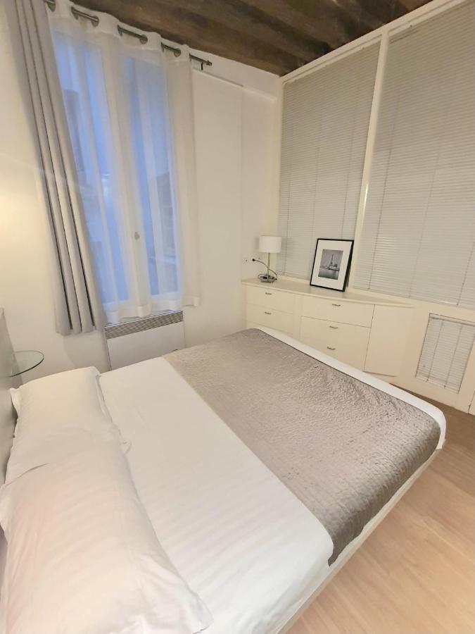 Couleur St Martin Apartment Paris Exterior photo